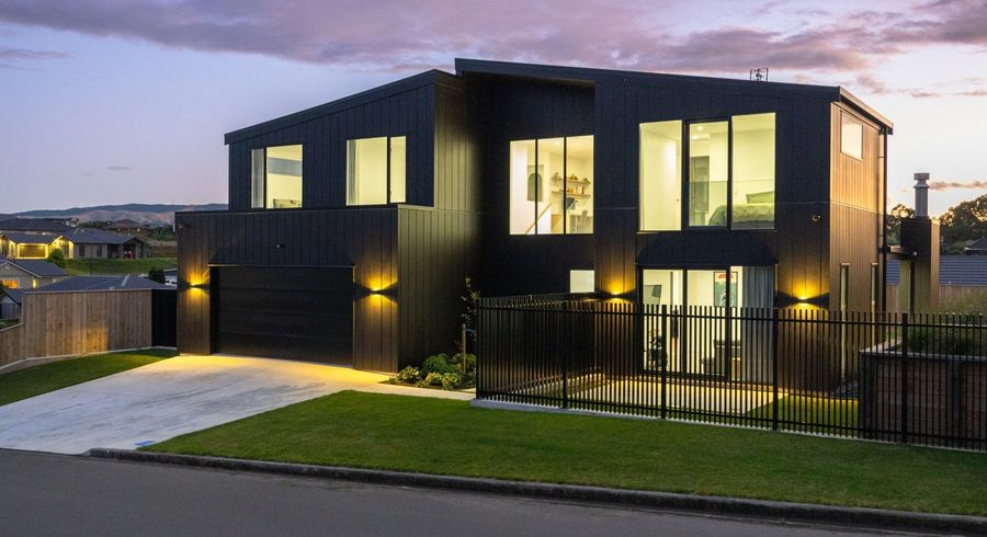  at 5 Edenmore Terrace, Fitzherbert, Palmerston North, Manawatu / Whanganui