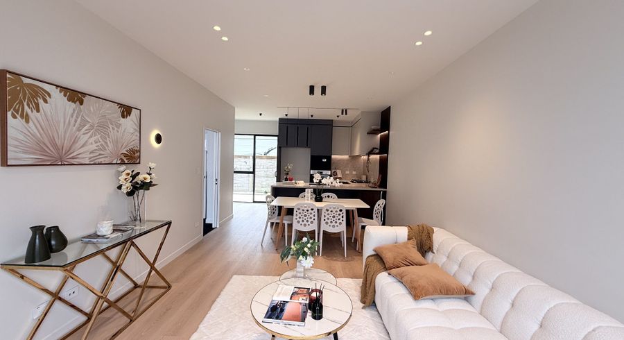  at 2-4/54 Boakes Road, Mount Wellington, Auckland City, Auckland