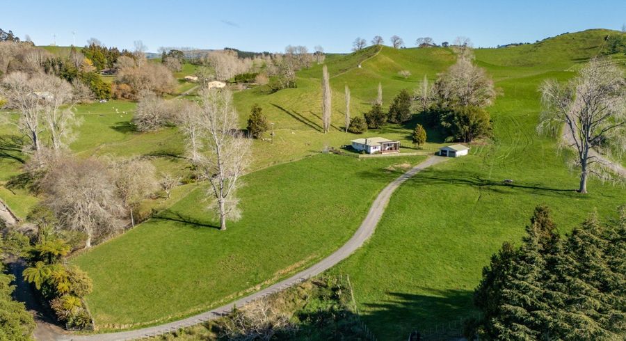  at 67 Thorn Road, Lower Kaimai, Tauranga