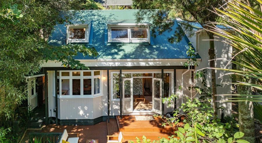  at 36 Paturoa Road, Titirangi, Waitakere City, Auckland