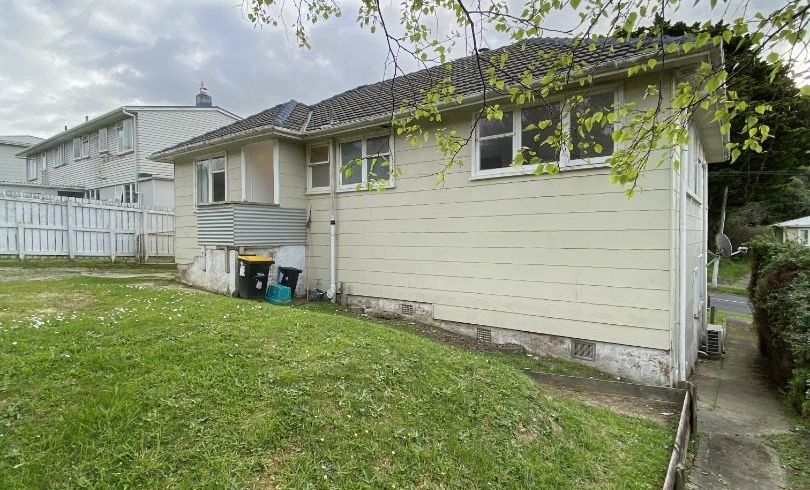 at 60 Tremewan Street, Tawa, Wellington, Wellington