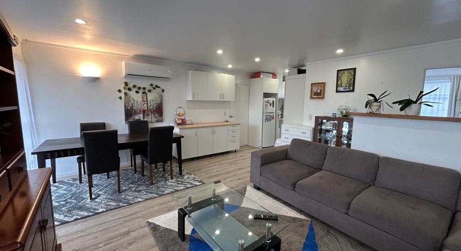  at 1/33F Springs Road, Parakai, Rodney, Auckland