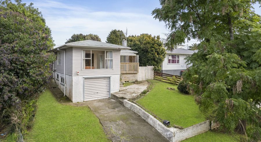  at 28 Dreadon Rd, Manurewa, Manukau City, Auckland