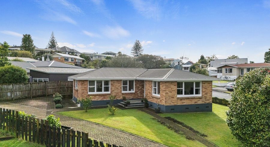 at 1 The Drive, Brookfield, Tauranga, Bay Of Plenty
