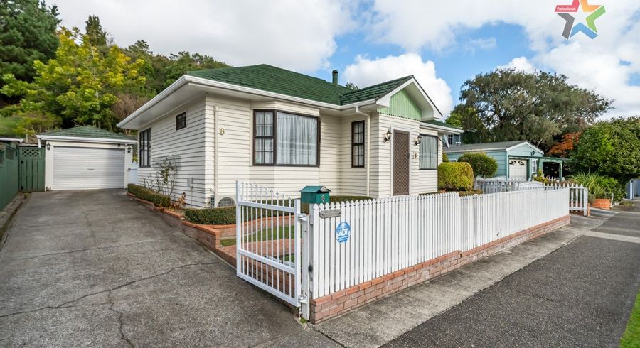 at 8 Hawthorn Crescent, Stokes Valley, Lower Hutt, Wellington