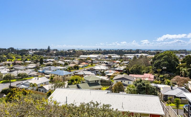  at 2 Alberta Road, Glen Avon, New Plymouth