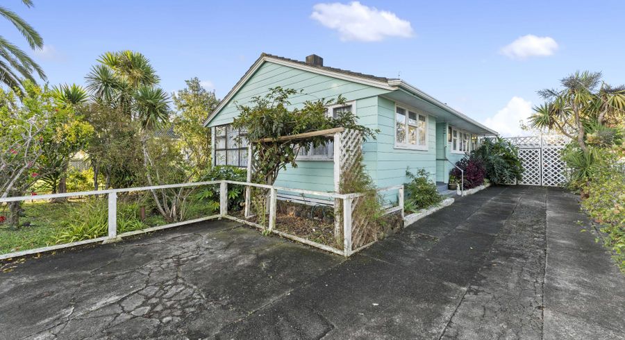  at 46 Caravelle Close, Mangere, Manukau City, Auckland
