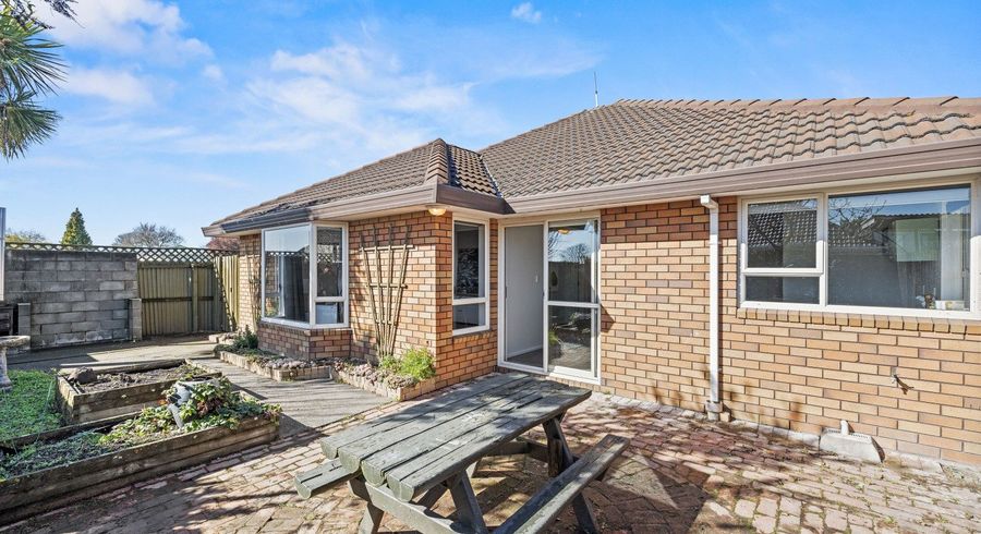  at 2/114 Warden Street, Richmond, Christchurch City, Canterbury