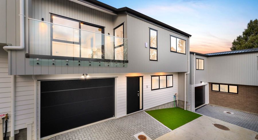  at 112C Eversleigh Road, Belmont, North Shore City, Auckland