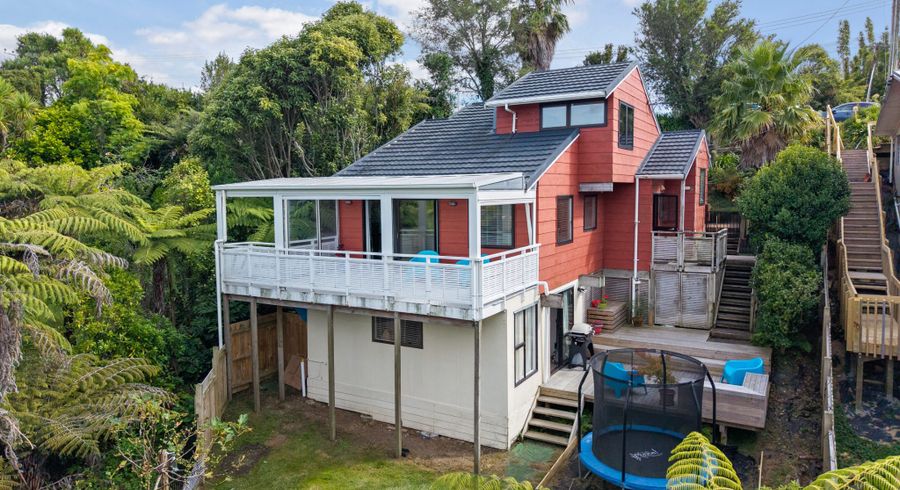  at 136 Carlisle Road, Northcross, North Shore City, Auckland