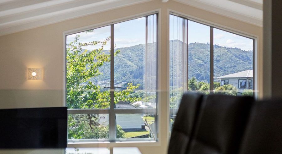  at 30 Davis Grove, Wainuiomata, Lower Hutt, Wellington