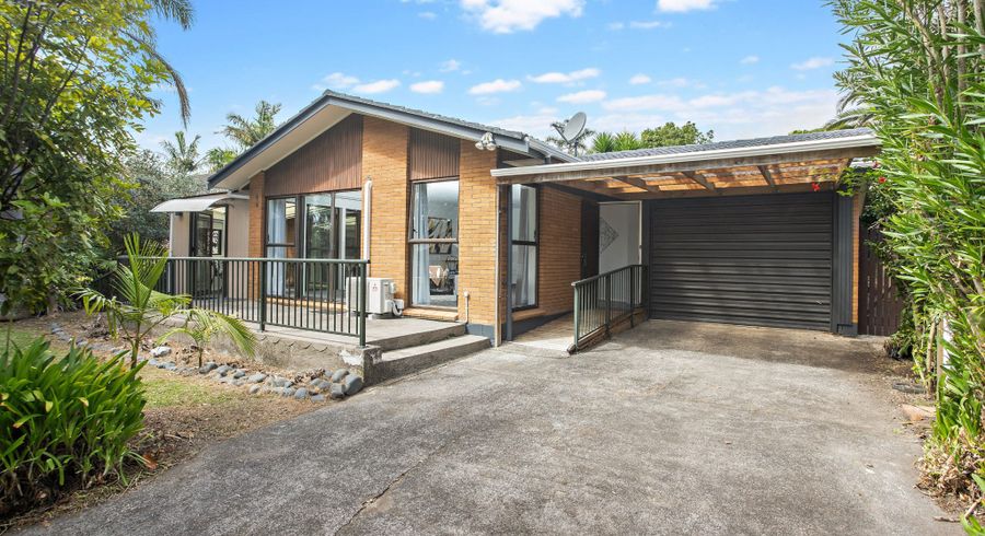  at 6 Palm Court Drive, Glen Eden, Auckland