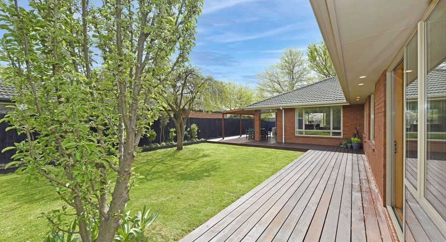  at 25 Chesterfield Mews, Russley, Christchurch