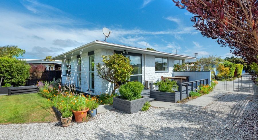  at 2/63 Rocking Horse Road, Southshore, Christchurch