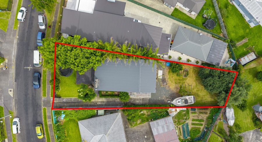  at 11 Swan Crescent, Pakuranga, Manukau City, Auckland