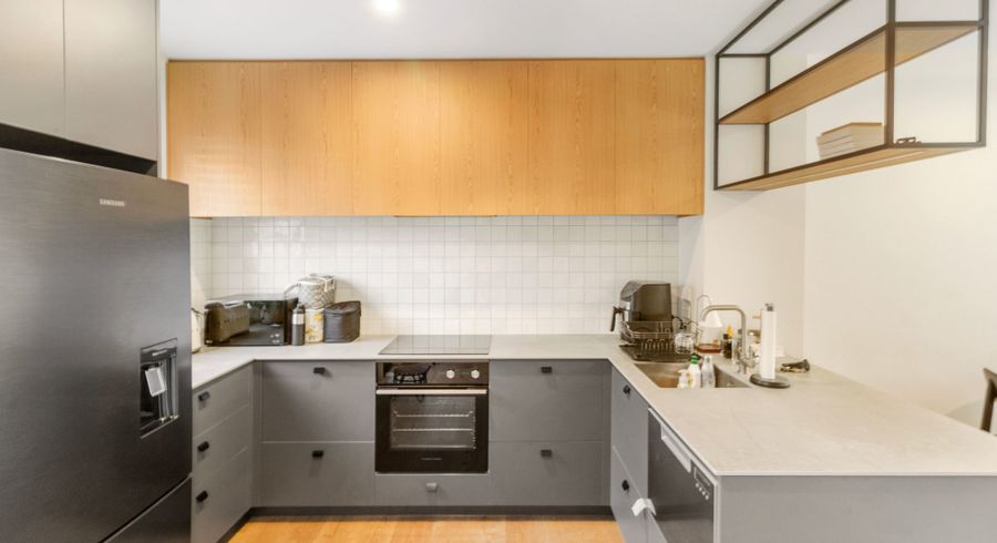  at 6/7 Boyd Avenue, Mangere Bridge, Manukau City, Auckland