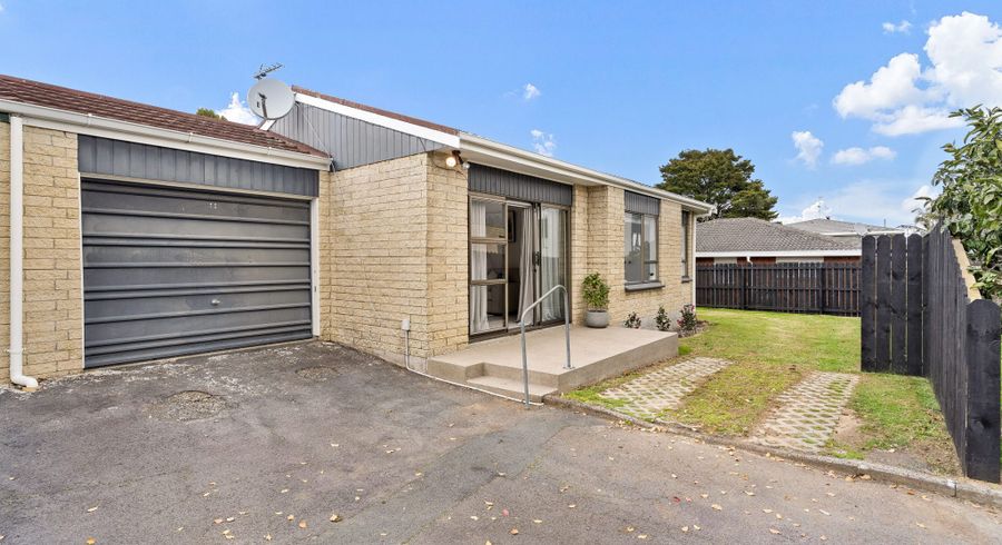  at 2/36 Trentham Road, Papakura, Papakura, Auckland