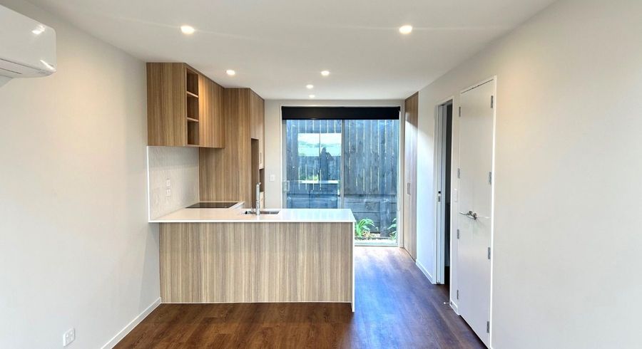  at 17/25 Tranent Road, Mangere, Manukau City, Auckland
