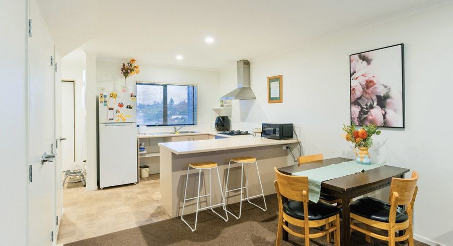  at 22 Whakawhiti Loop, Avondale, Auckland