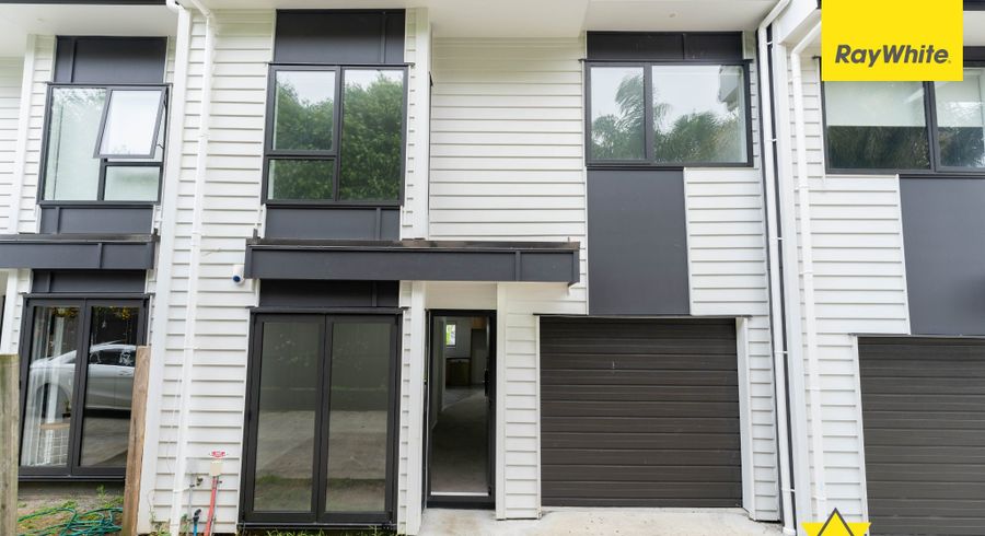  at 48E Waddell Avenue, Point England, Auckland City, Auckland