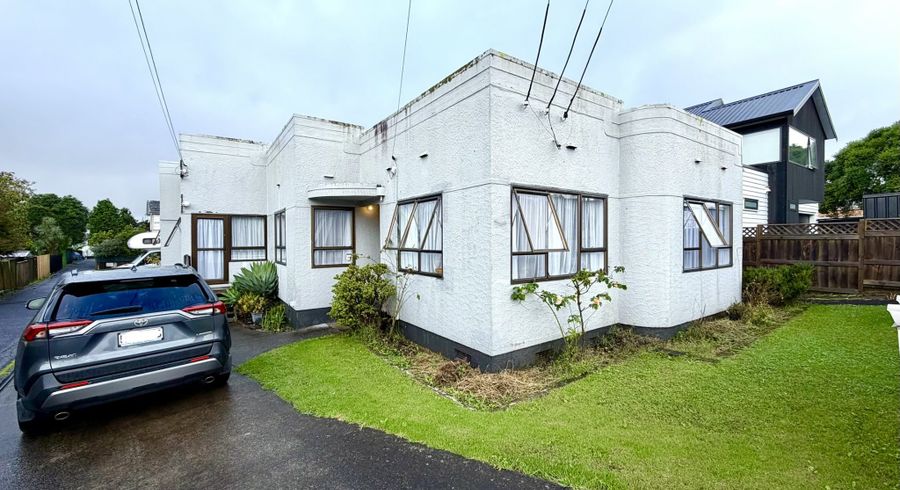  at 1/493 Point Chevalier Road, Point Chevalier, Auckland City, Auckland