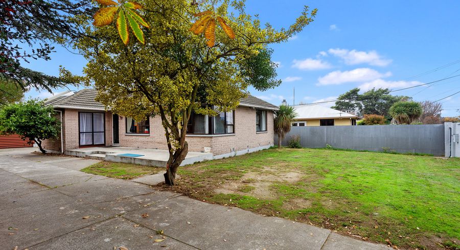  at 61 Marlow Road, Aranui, Christchurch