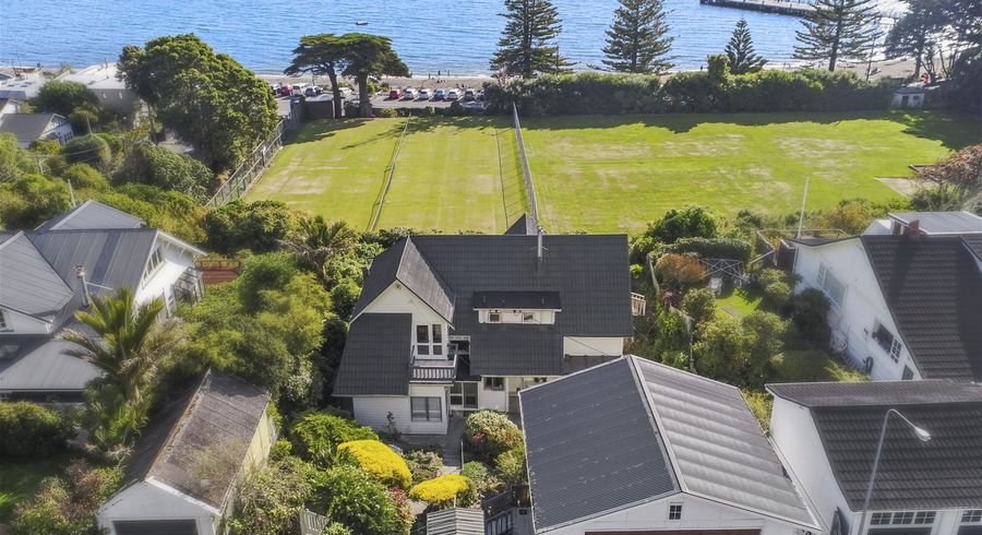  at 3 Tui Road, Days Bay, Lower Hutt