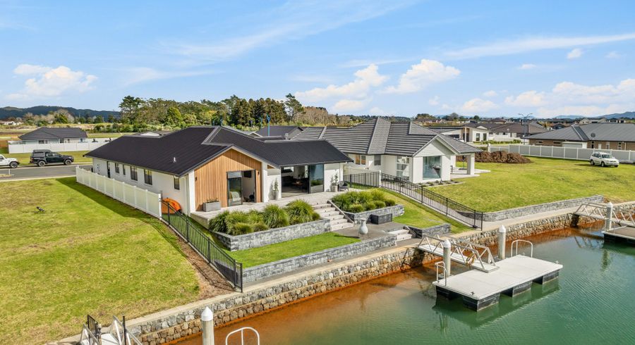  at 21 Maturiki Drive, One Tree Point