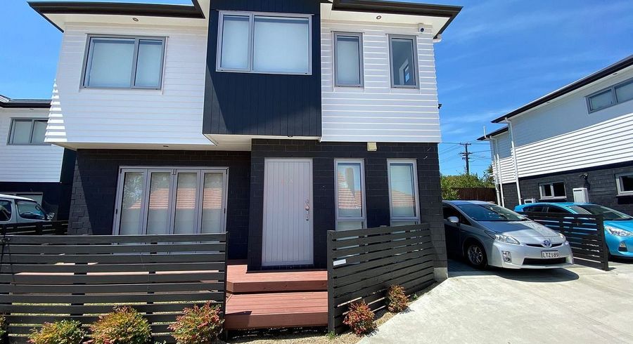  at 61 Bolton Street, Blockhouse Bay, Auckland City, Auckland