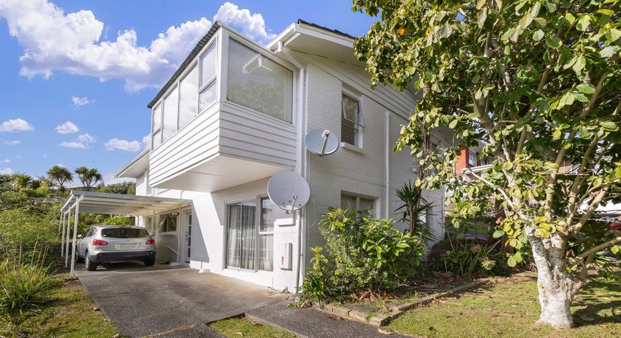  at 28 Simkin Avenue, Saint Johns, Auckland
