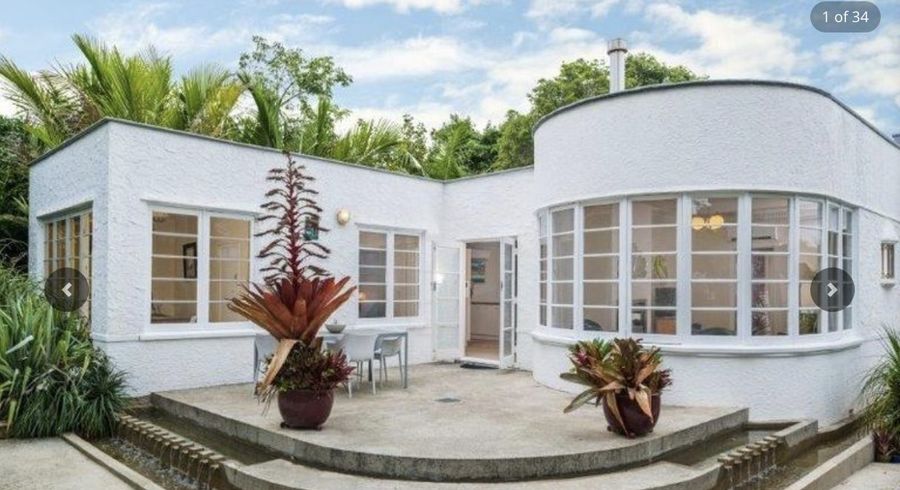  at 886 Mount Eden Road, Three Kings, Auckland