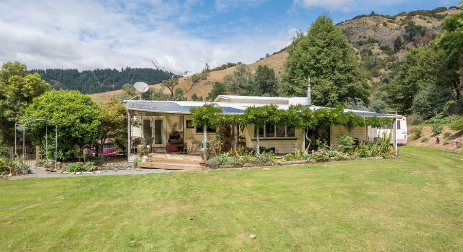  at 1840 Dovedale Road, Woodstock