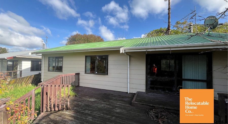  at Henderson, Waitakere City, Auckland