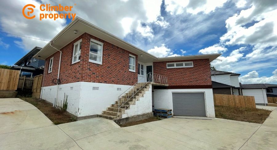  at 2 Crystal Ave, Glendene, Waitakere City, Auckland
