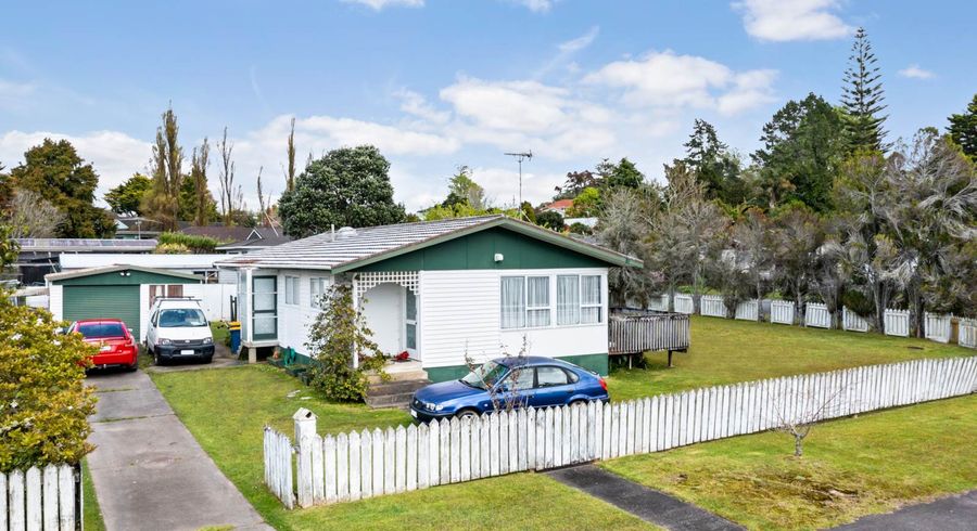 at 26 Camphora Place, Ranui, Auckland