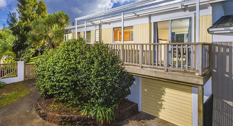  at 2/192 Glamorgan Drive, Torbay, Auckland