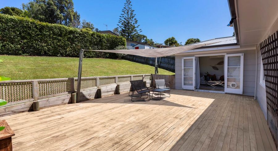  at 17 Springtime Crescent, Stanmore Bay, Whangaparaoa