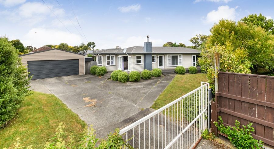  at 18 Woburn Place, Takaro, Palmerston North, Manawatu / Whanganui
