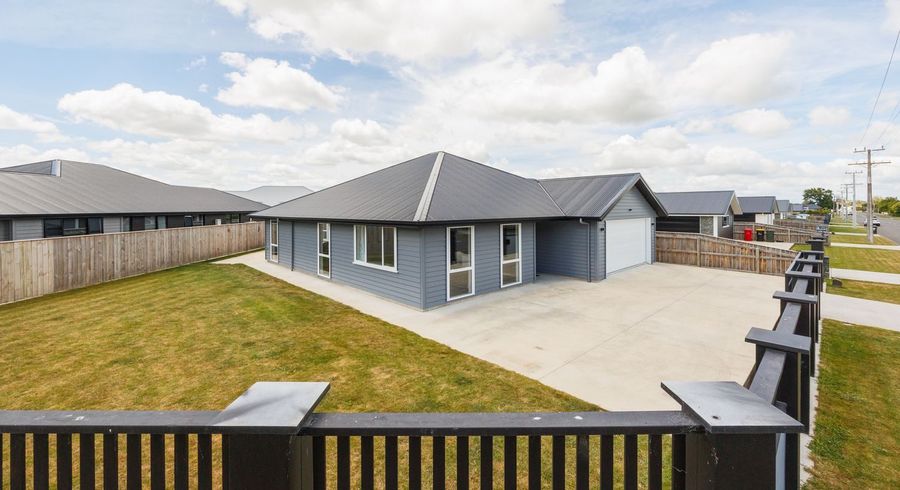  at 64 Pharazyn Street, Feilding, Feilding