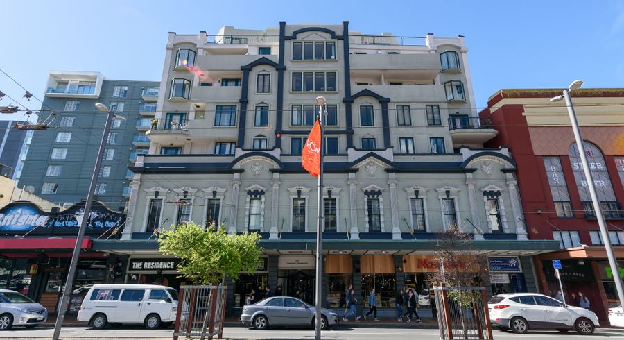  at 205/120 Courtenay Place, Te Aro, Wellington