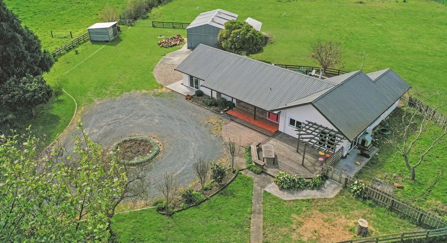  at 39 Pickering Road, Tamahere, Hamilton