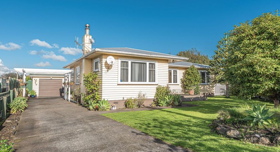  at 15 Kaka Place, Whanganui East, Whanganui