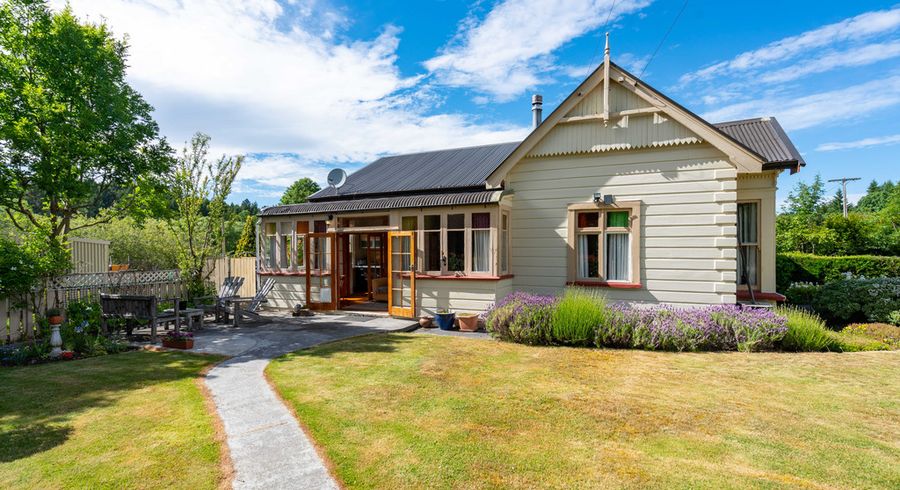  at 1 Channel Road, Ranfurly