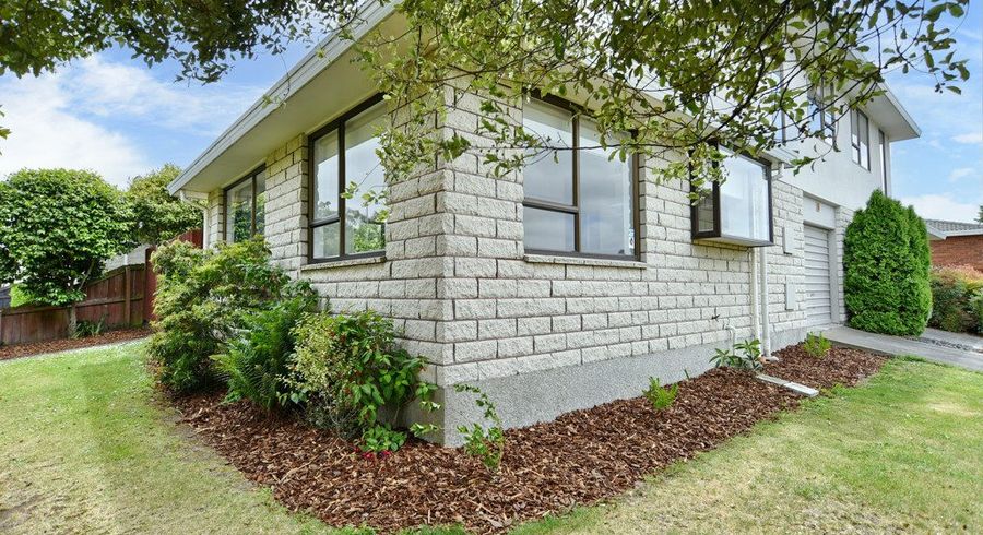  at 18 Chipping Lane, Redwood, Christchurch City, Canterbury