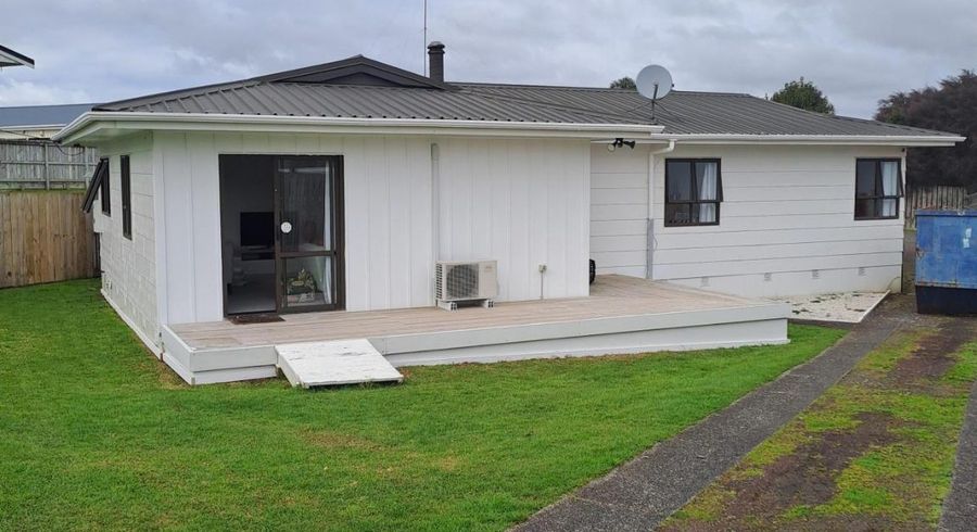 at 8 Pacific Street, Waiuku, Waiuku