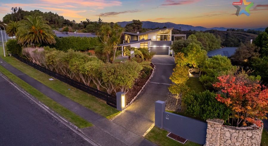  at 22 Mt Marua Drive, Timberlea, Upper Hutt, Wellington