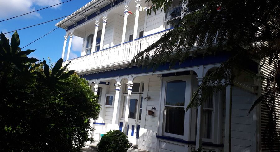  at 19 Devon Street, Aro Valley, Wellington
