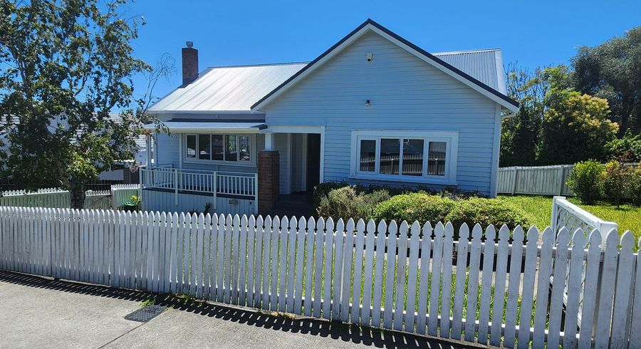  at 13 Meadowbank Road, Meadowbank, Auckland City, Auckland