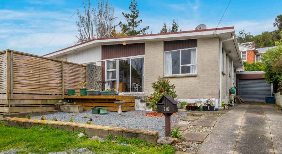  at 2/28 Hillside Drive, Maoribank, Upper Hutt