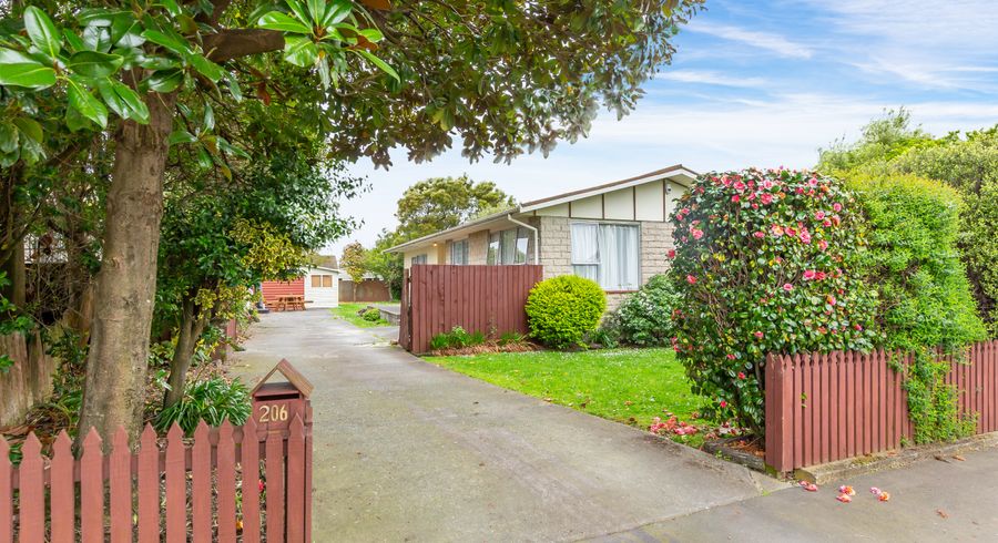  at 206 Hendersons Road, Hoon Hay, Christchurch